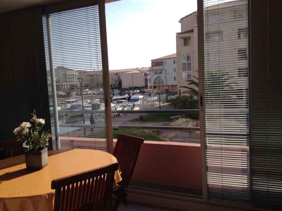 Coquet T2, Quartier Des Quilles, Climatise, 300M Des Plages Сет Екстериор снимка