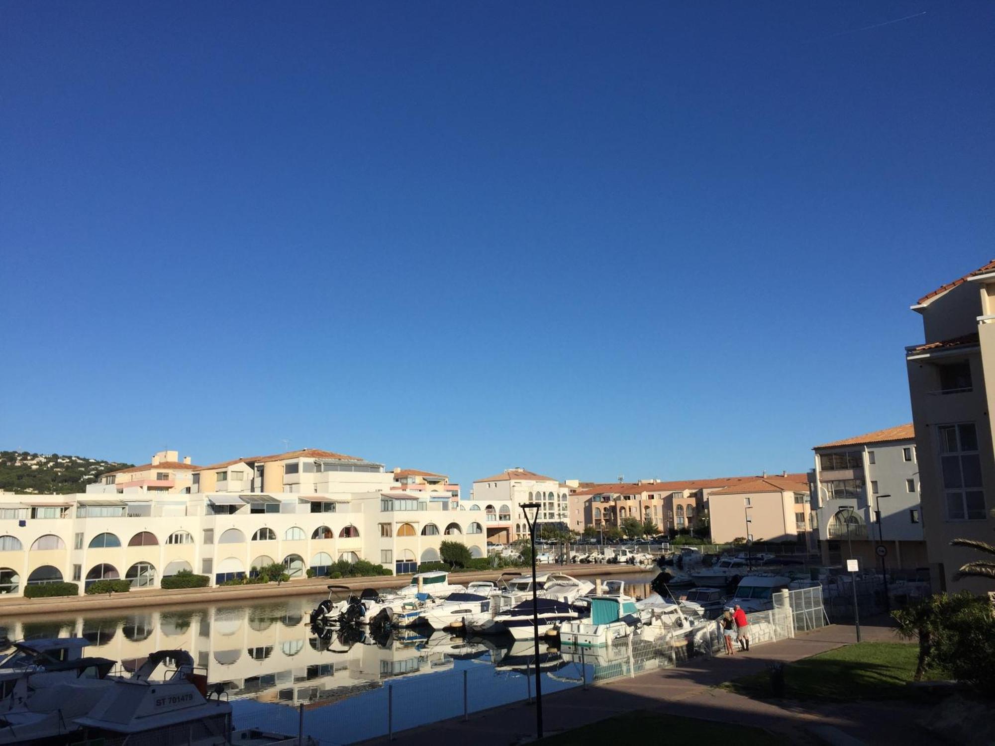 Coquet T2, Quartier Des Quilles, Climatise, 300M Des Plages Сет Екстериор снимка